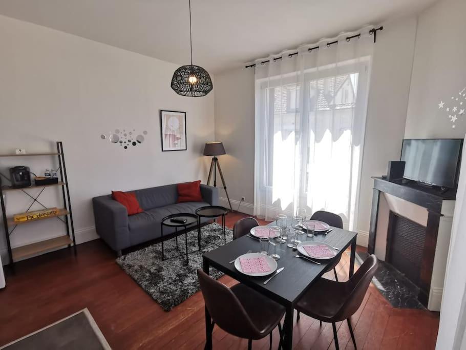 L'Ideal Montereau Exteriör bild